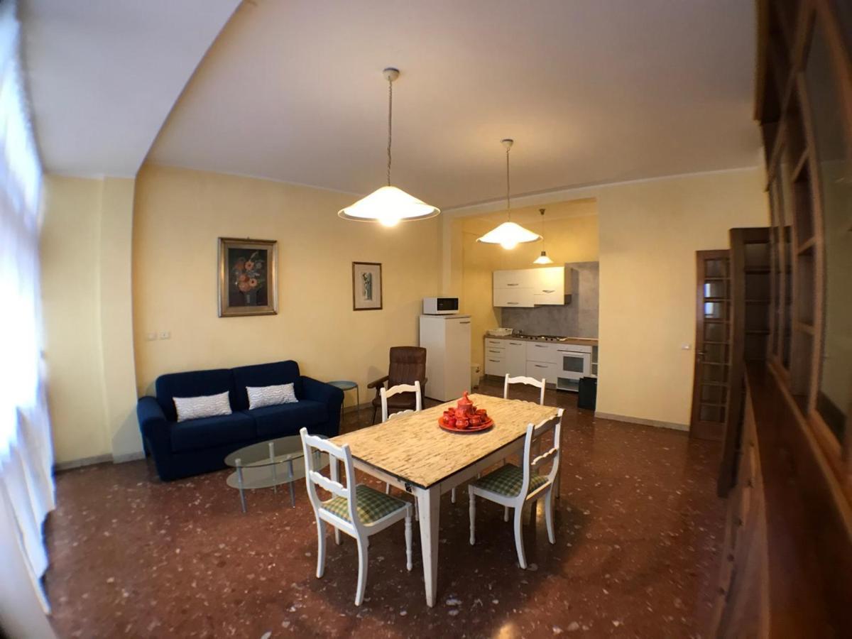 Ponte Vecchio 4 Bedrooms Florença Exterior foto